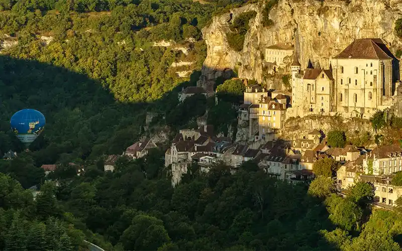 vue aérienne de Rocamadour dans le Lot